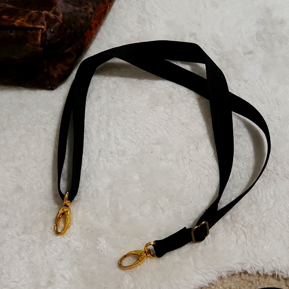 Faux Ostrich Leather Large Tote - Picture 8 of 8